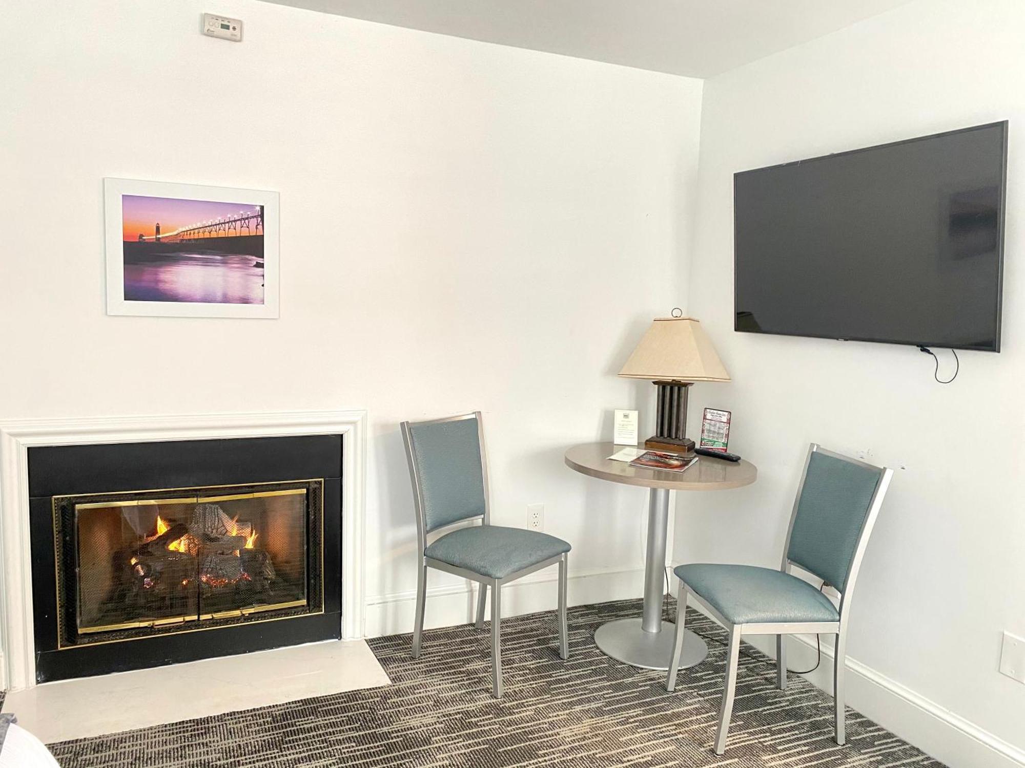 Harbor House Inn Grand Haven Bilik gambar
