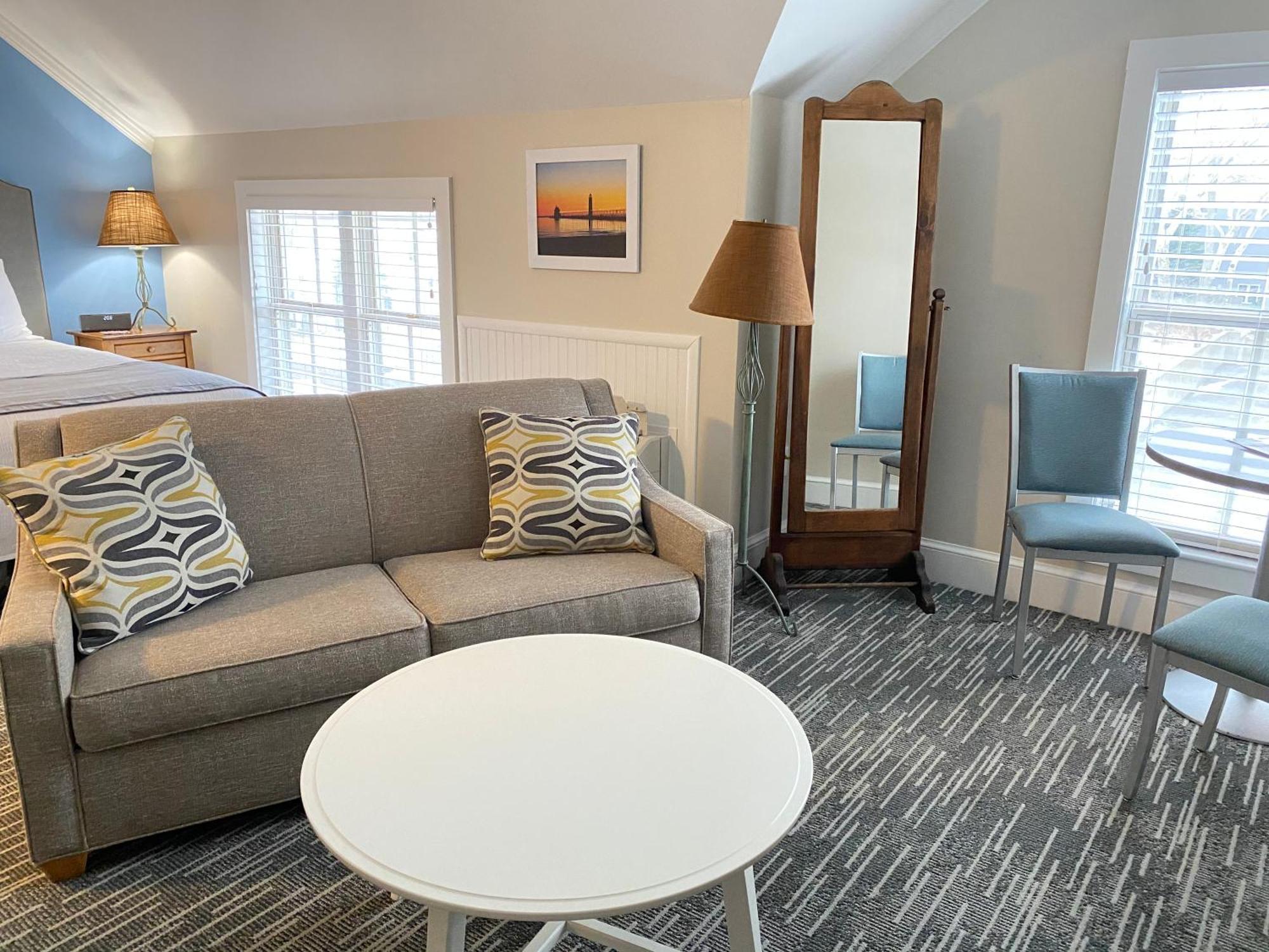 Harbor House Inn Grand Haven Bilik gambar